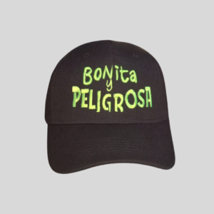 Gorra Clásica con Frase Única 🧢 Bonita y Peligrosa